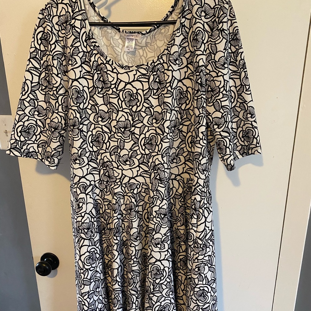 Flowly dress